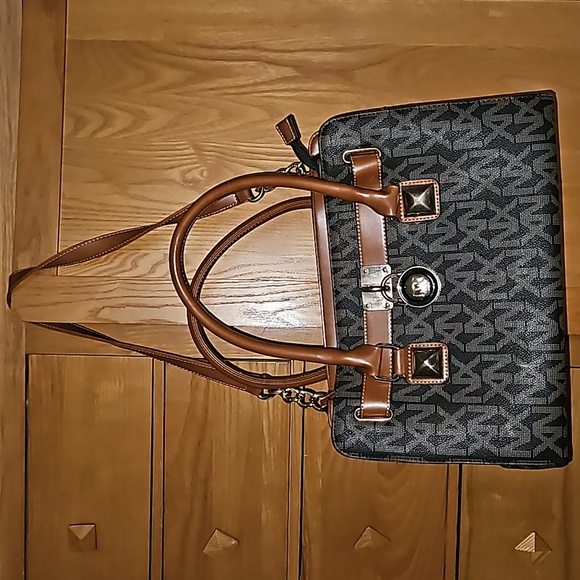 NX Pocket book - Picture 1 of 9